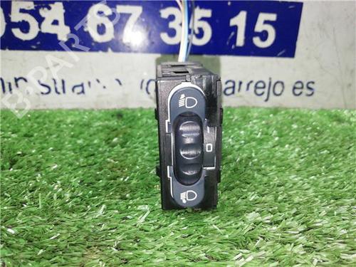 switch-renault-clio-iii-grandtour-kr01_-2007-31897696 main image