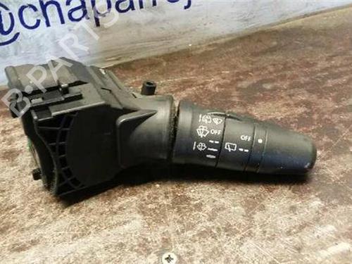 switch-nissan-almera-ii-n16-2000-31894672 main image