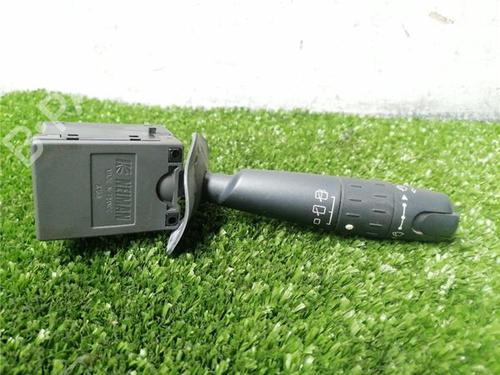 Used Switch Switch PEUGEOT 806 (221) 2.1 td 12V (109 hp) 33058474 33058474