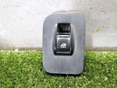 Used Right front window switch Right front window switch 36958409 36958409