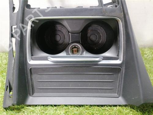Cup/Object holder BMW 1 (F21) 116 d | BP31901458I37
