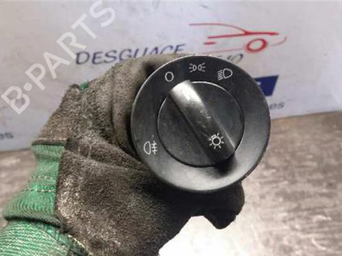 Used Switch Switch VW POLO IV (9N_, 9A_) 1.4 16V (80 hp) 31894934 31894934