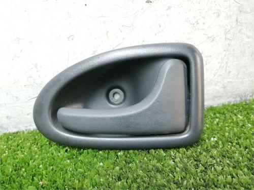 Used Front right interior door handle Front right interior door handle RENAULT CLIO II (BB_, CB_) 1.2 16V (BB05, BB0W, BB11, BB27, BB2T, BB2U, BB2V, CB05,... (75 hp) 35936130 35936130