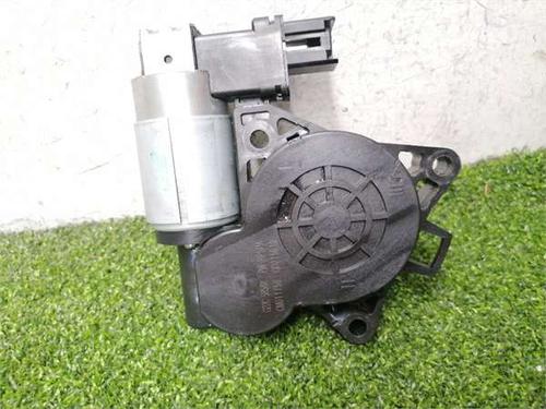 Used Right rear window motor Right rear window motor MAZDA CX-7 (ER) 2.2 MZR-CD AWD (ER10A) (173 hp) 39732957 39732957