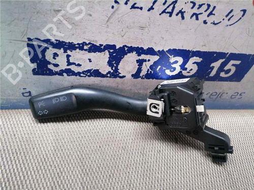 Interruttore AUDI A3 Sportback (8PA) 2.0 TDI (140 hp) 31899982