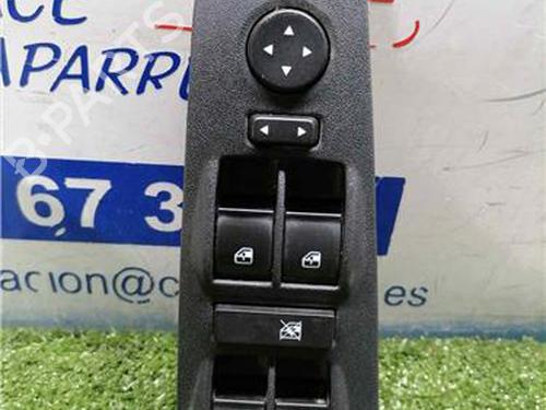 Used Left front window switch FIAT BRAVO II (198_) 1.6 D Multijet (198AXH1B) (105 hp) 31900132