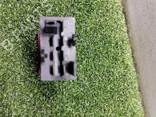 Warning switch SEAT LEON (1M1) 1.9 TDI | BP38944187I22 - Image 3