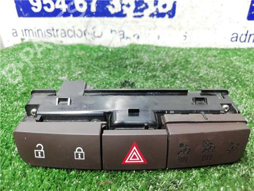 warning-switch-opel-insignia-a-g09-2008-2009-2010-2011-2012-2013-2014-2015-2016-2017-31897504 main image