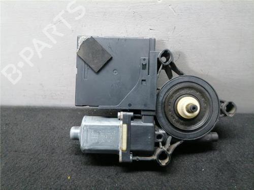 Left front window motor VW PASSAT B6 (3C2) 2.0 TDI | BP31901098E21