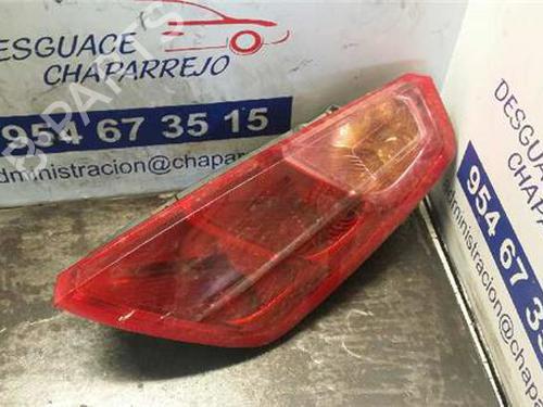 right-taillight-fiat-grande-punto-199_-2005-31890973 main image