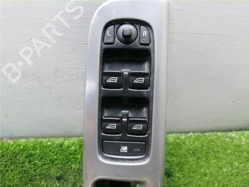Left front window switch VOLVO S40 II (544) 2.0 D | BP36681830I27 - Image 2