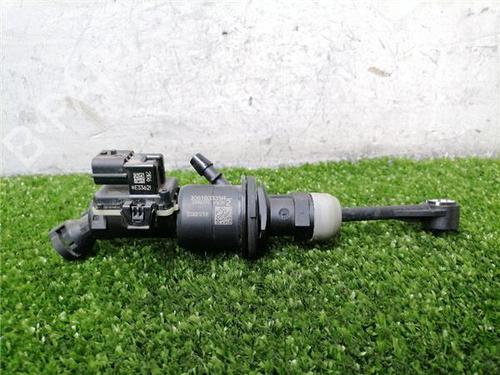 clutch-slave-cylinder-dacia-sandero-iii-2021-33947783 main image