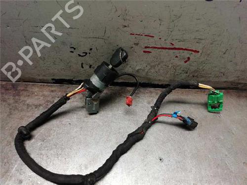 Interruttore FIAT ULYSSE (179_) 2.0 JTD (109 hp) 31896466