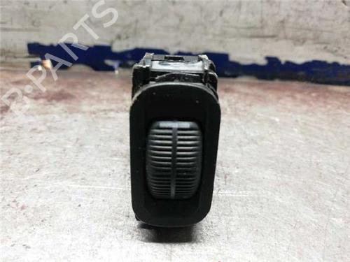 Used Switch MERCEDES-BENZ A-CLASS (W168) A 160 (168.033, 168.133) (102 hp) 31896487