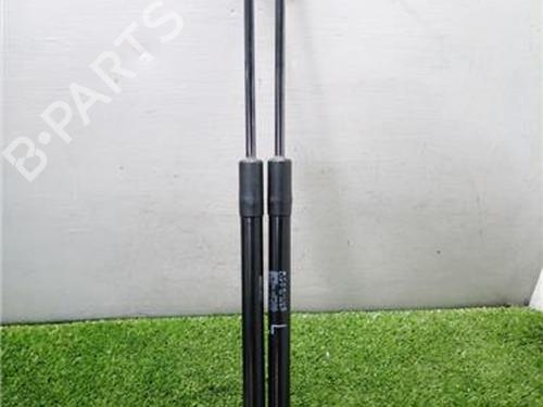 tailgate-lift-support-toyota-verso-_r2_-2009-2010-2011-2012-2013-2014-2015-2016-2017-2018-31935276 main image