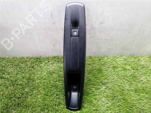 Used Right front window switch Right front window switch RENAULT MEGANE III Hatchback (BZ0/1_, B3_) 1.2 TCe (BZ2B, BZ11) (116 hp) 33278485 33278485