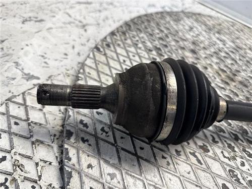 Right front driveshaft CITROËN C4 II (NC_) 1.2 THP 110 (NCHNZ6, NCHNV6) | BP31894411M39