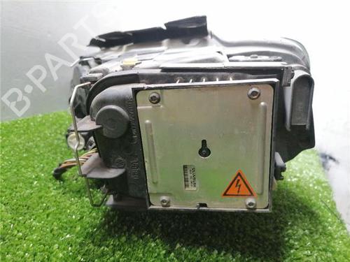 Right headlight VW PASSAT B6 (3C2) 2.0 TDI | BP32354195C29