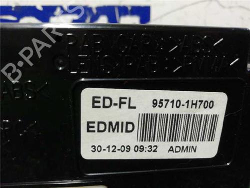 Radio KIA CEE'D Hatchback (ED) 1.6 CRDi 90 | BP31896889E6