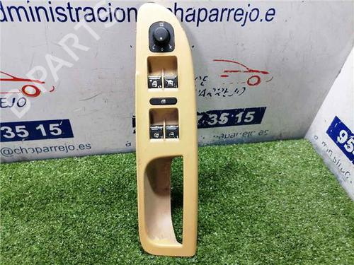 Interrupteur de vitre avant gauche VW PASSAT B6 Variant (3C5) 2.0 FSI (150 hp) 31900453