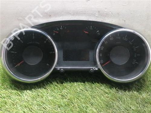 Used Instrument cluster Instrument cluster PEUGEOT 5008 (0U_, 0E_) 2.0 HDi 150 / BlueHDi 150 (150 hp) 32821136 32821136