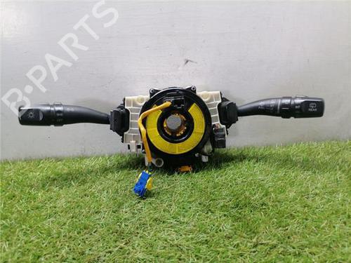 Used Switch Switch HYUNDAI TUCSON (JM) 2.0 CRDi All-wheel Drive (113 hp) 34528549 34528549