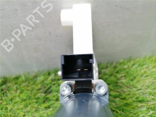 Right front window motor VW PASSAT B8 (3G2, CB2) 2.0 TDI | BP32486445E20