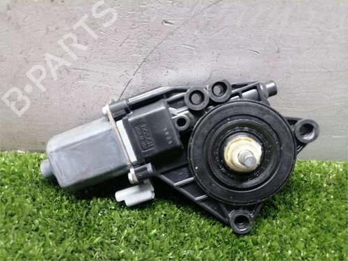 Left front window motor HYUNDAI i30 (FD) 1.6 CRDi | BP36544132E21 - Image 2