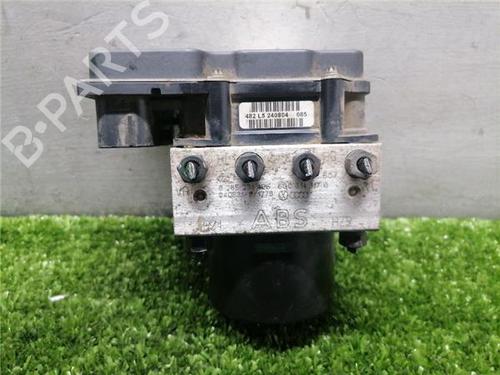 Used ABS pump ABS pump VW POLO IV Saloon (9A4, 9A2, 9N2, 9A6) 1.9 SDI (64 hp) 33415640 33415640