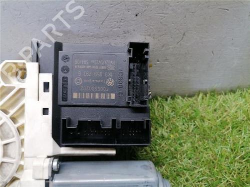 Left front window motor VW PASSAT B6 (3C2) 1.9 TDI | BP33248838E21 - Image 3