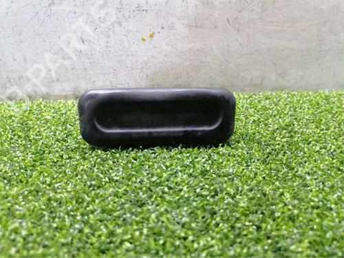Used Tailgate handle Tailgate handle 37705432 37705432