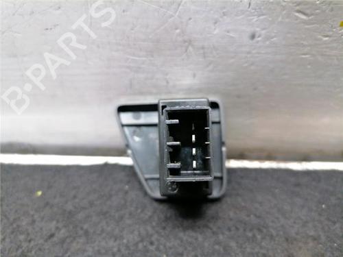 Right front window switch FIAT 500 (312_) 1.2 LPG (312AXA1A) | BP33477955I26 - Image 2