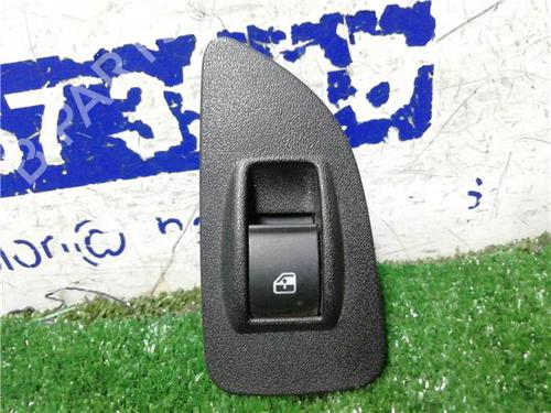 Used Right rear window switch Right rear window switch 31897474 31897474