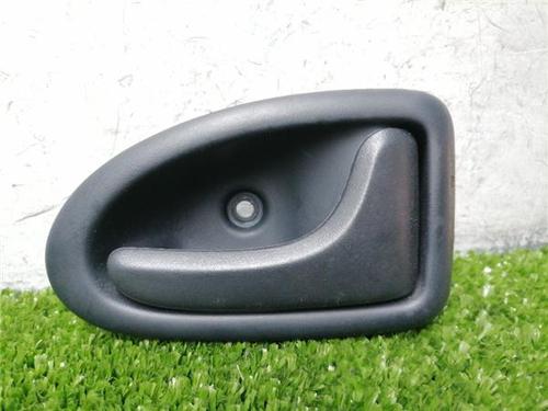 Used Front right interior door handle Front right interior door handle RENAULT CLIO II (BB_, CB_) 1.2 16V (BB05, BB0W, BB11, BB27, BB2T, BB2U, BB2V, CB05,... (75 hp) 32690443 32690443