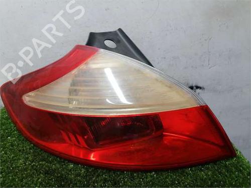 left-taillight-renault-megane-iii-hatchback-bz01_-b3_-2008-36382815 main image