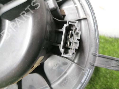 Heater blower motor VW GOLF VI Variant (AJ5) 1.6 TDI | BP37540231M62 - Image 4