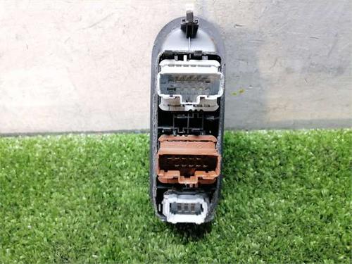 Left front window switch RENAULT SCÉNIC II (JM0/1_) 1.6 (JM0C, JM0J, JM1B) | BP35936141I27 - Image 2
