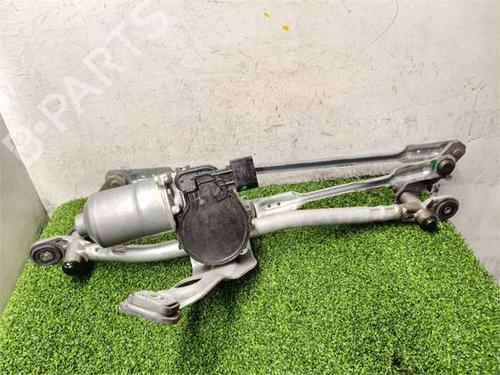 Used Front wiper motor Front wiper motor BMW X1 (F48) sDrive 18 d (150 hp) 40615539 40615539