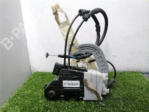 Højre bagtil lås HYUNDAI TUCSON (TL, TLE) 1.7 CRDi (116 hp) 31984262