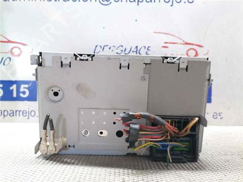 Radio VW PASSAT B6 Variant (3C5) 1.6 TDI | BP31899543E6