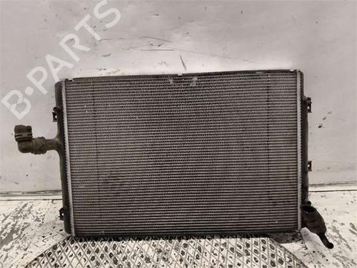 Used Water radiator Water radiator 37498775 37498775