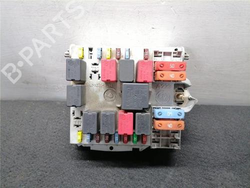 Used Fuse box Fuse box 36681809 36681809