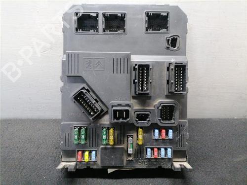 Used Fuse box Fuse box PEUGEOT 407 (6D_) 2.0 HDi 135 (6DRHRH, 6DRHRE, 6DRHRG, 6DRHRJ) (136 hp) 36452924 36452924