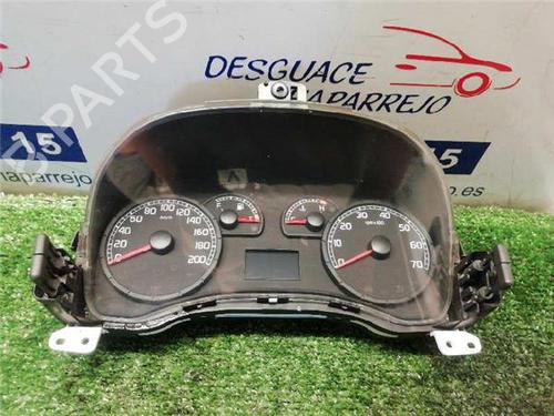 instrument-cluster-fiat-punto-188_-1999-2000-2001-2002-2003-2004-2005-2006-2007-2008-2009-2010-2011-2012-31896747 main image