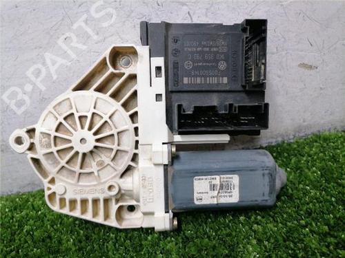 Used Left front window motor Left front window motor SEAT ALTEA (5P1) 1.9 TDI (105 hp) 33415770 33415770