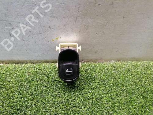 right-front-window-switch-mercedes-benz-c-class-w203-2000-2001-2002-2003-2004-2005-2006-2007-39251456 main image