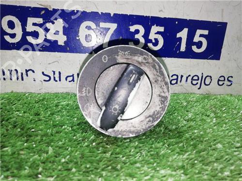 switch-vw-touran-1t1-1t2-2003-2004-2005-2006-2007-2008-2009-2010-2011-31897688 main image