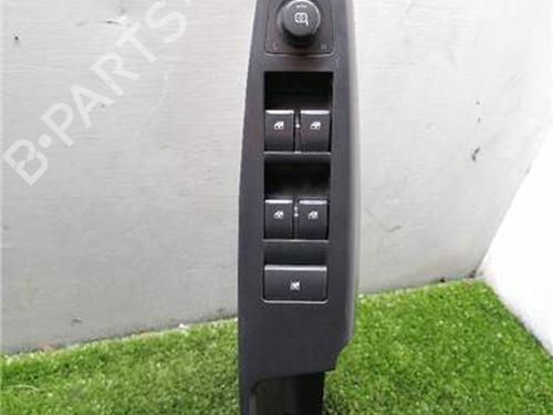 Used Left front window switch OPEL ANTARA A (L07) 2.0 CDTI (150 hp) 31911604