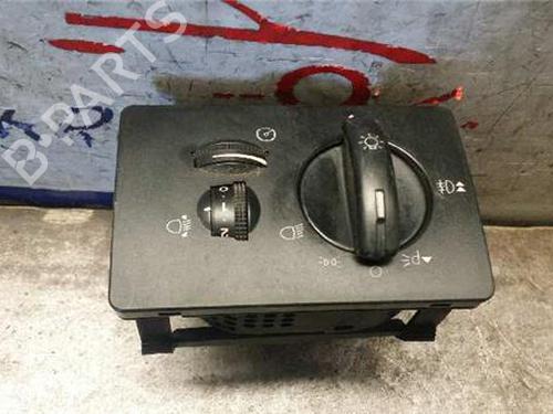 switch-ford-focus-ii-da_-hcp-dp-2004-2005-2006-2007-2008-2009-2010-2011-2012-2013-31895724 main image