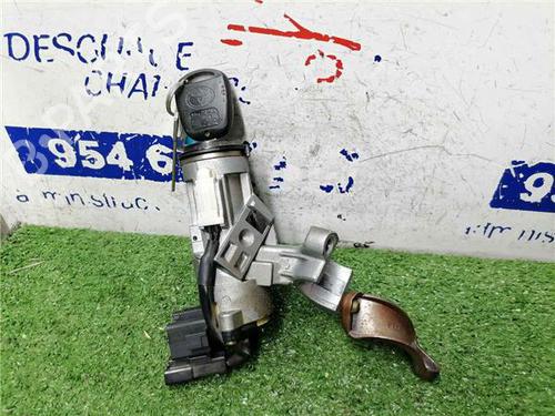 switch-toyota-yaris-_p1_-1999-2000-2001-2002-2003-2004-2005-31899711 main image